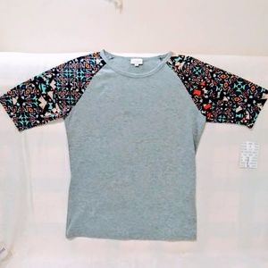NWT LuLaRoe "Gigi" Top 🎉 Host Pick 🎉